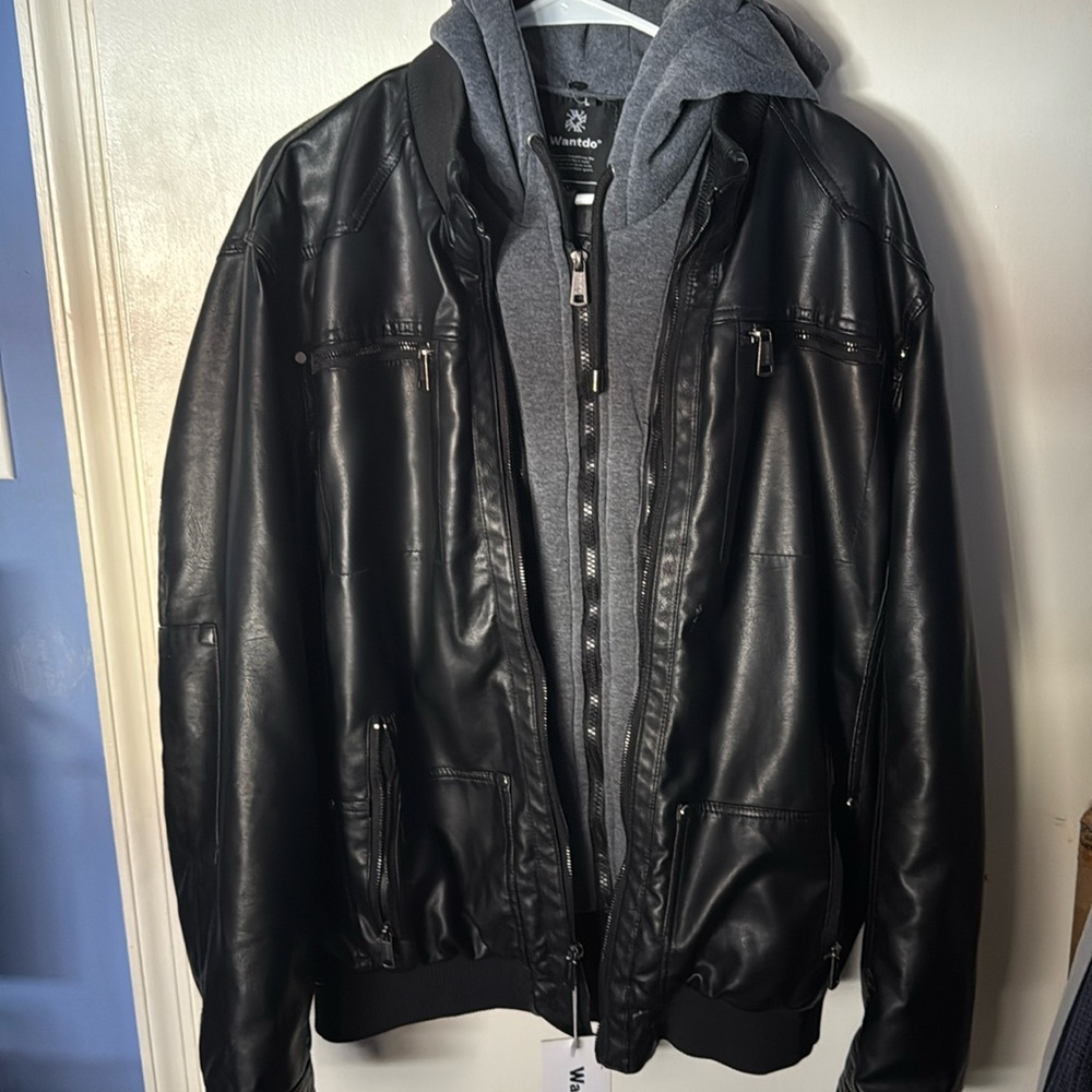 Leather jacket